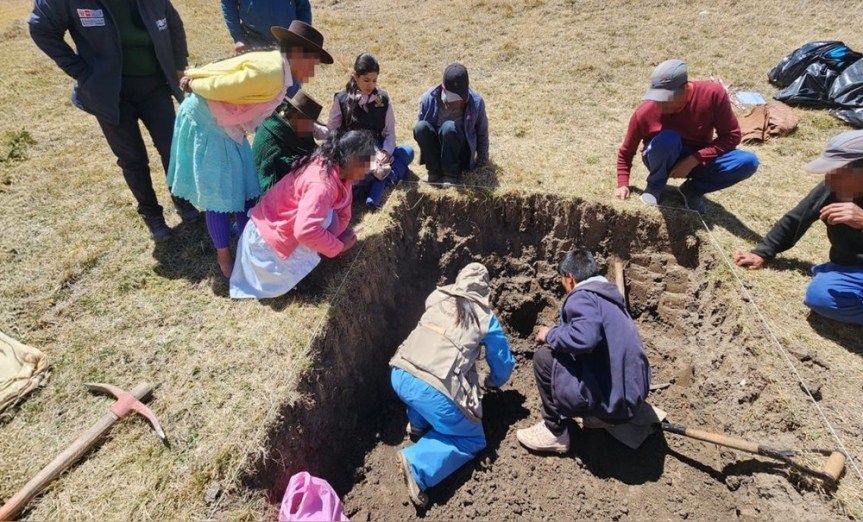Ayacucho: Fiscalía recupera los restos de una mujer y su nieta que estaban desaparecidas desde&nbsp;1984