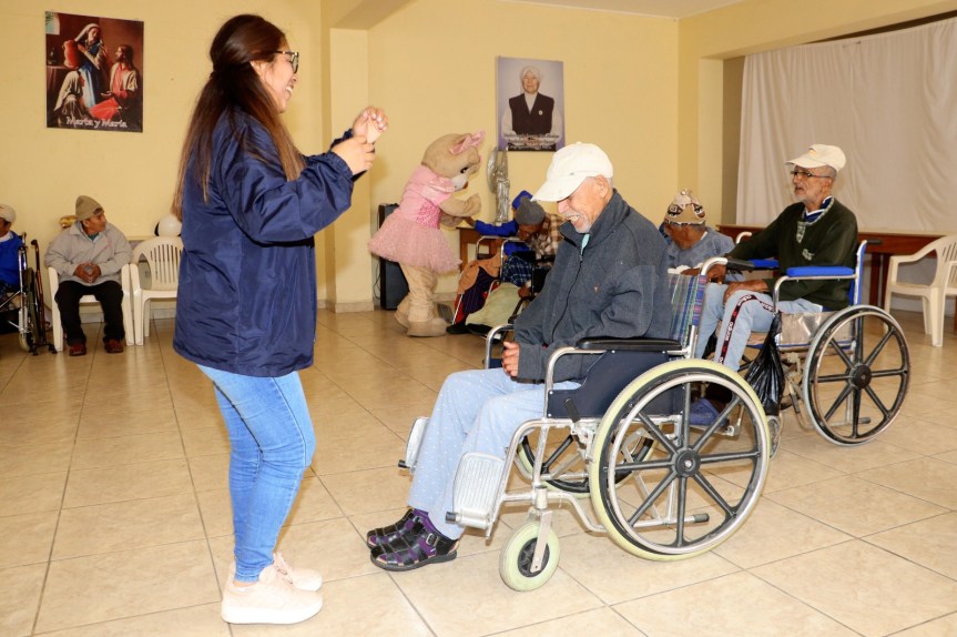 Celebrando la vida y experiencia por el “Día Internacional del Adulto&nbsp;Mayor”