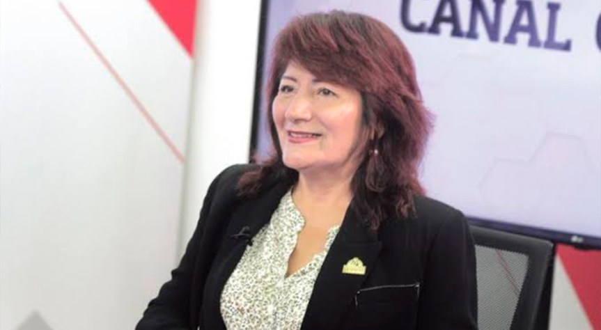 Gobernadora regional sigue en el ojo de la&nbsp;tormenta