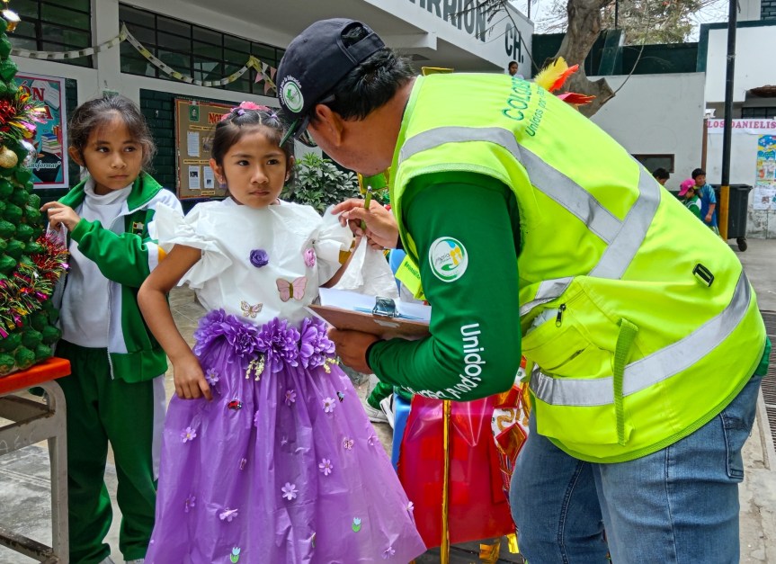 Con éxito Colquisiri realizó Ecocrea en la I.E. Daniel Alcides Carrión de&nbsp;Chancayllo