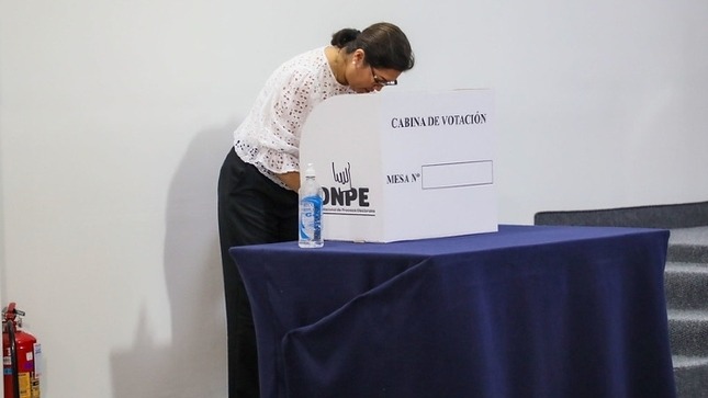 Un total de 3 169 487 peruanos eligió su local de&nbsp;votación