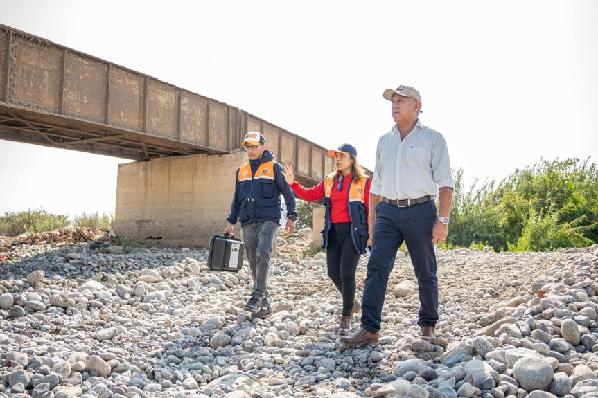 Municipalidad Provincial de Huaral inicia trabajos de limpieza  y descolmatación del río Chancay en sector La Huaca –&nbsp;Tambillo