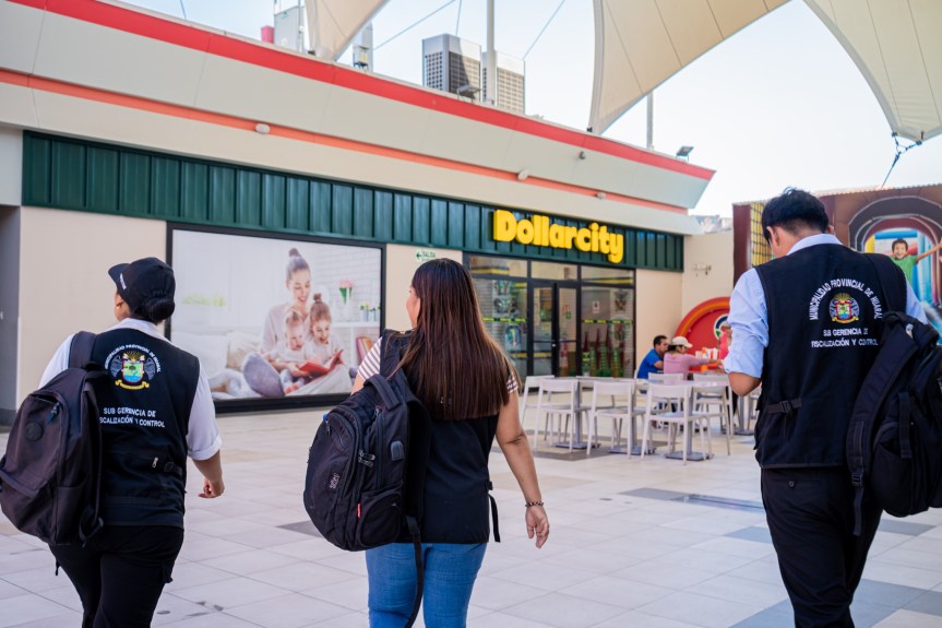 Municipalidad de Huaral clausuró Dólar City por poner en riesgo salud de los&nbsp;consumidores