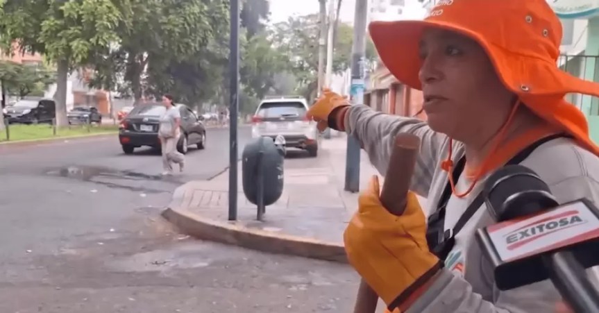 ONPE: Trabajadora de limpieza pública desmiente hallazgo de actas encontradas en la vía&nbsp;pública